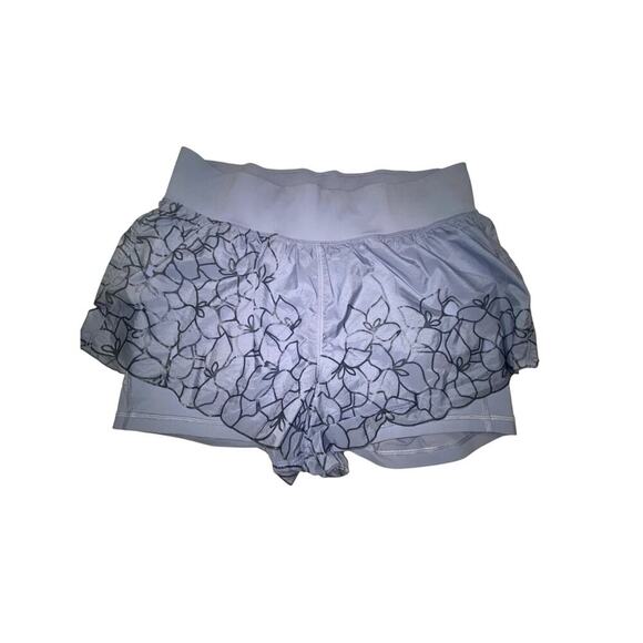 NWOT Womens Lululemon Fabled Forest Short Size 6 - Picture 5 of 10